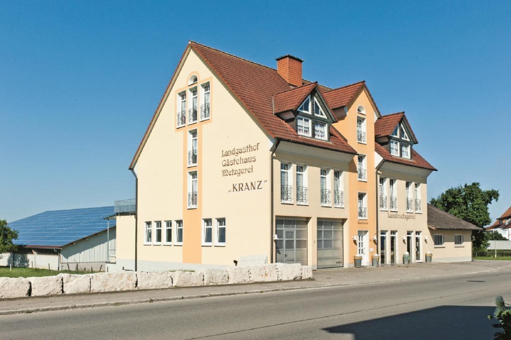 Hotel Landgasthof Kranz Huefingen Exterior photo